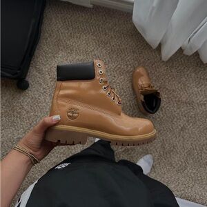 Veneda Carter timberlands